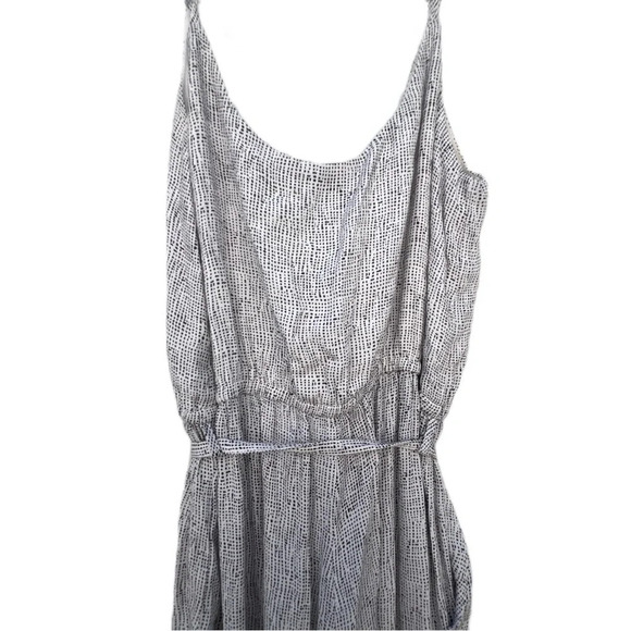 Dress Forum Black White Adjustable Straps Polkadot Jumpsuit Pockets Small - Picture 8 of 13